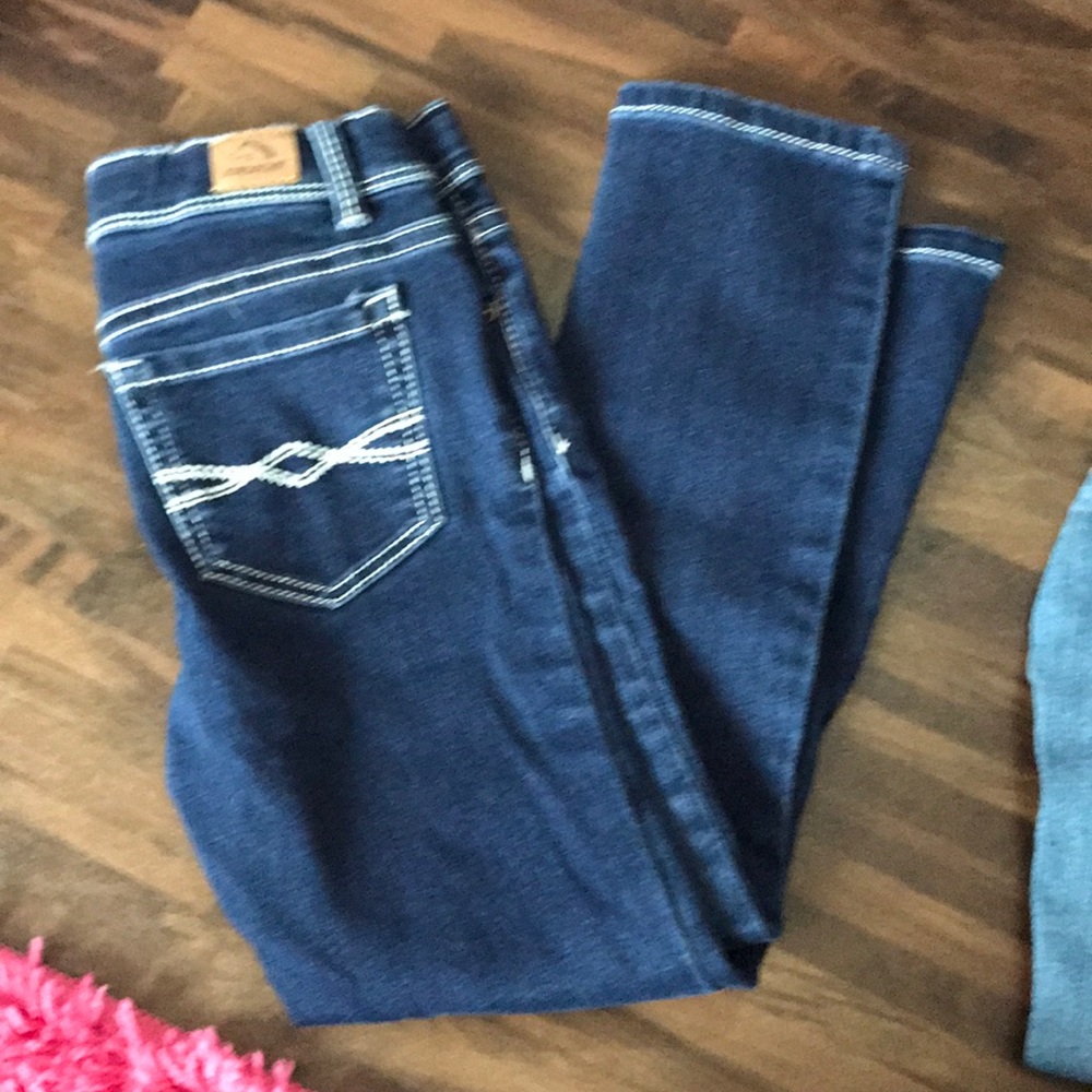 Jeans - Picture 2 of 4
